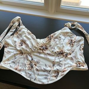 Floral Crop Top